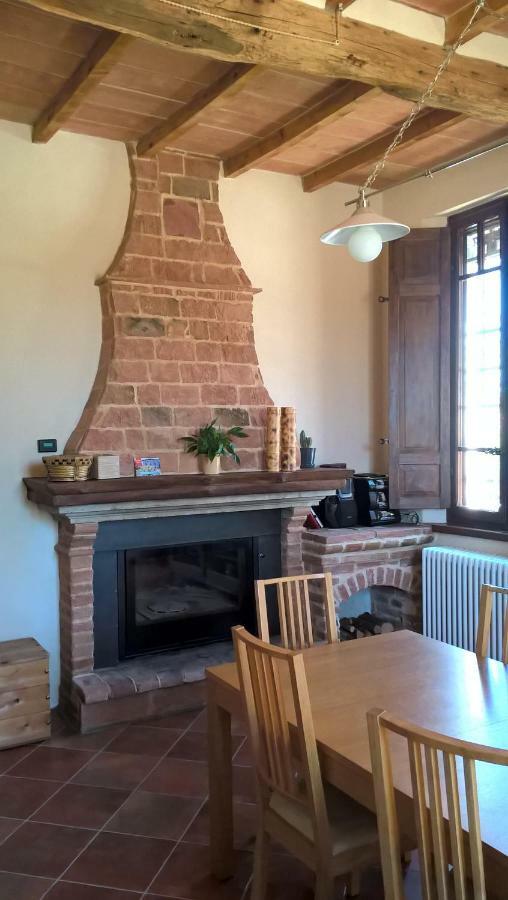 L'Albero Della Gioia Acomodação com café da manhã Villanova sull'Arda Exterior foto